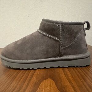Gray Ugg ultra mini boots